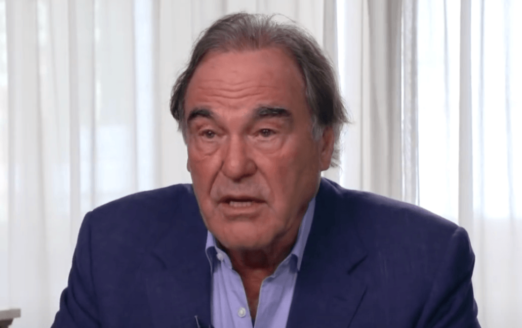 Оливер СТоу