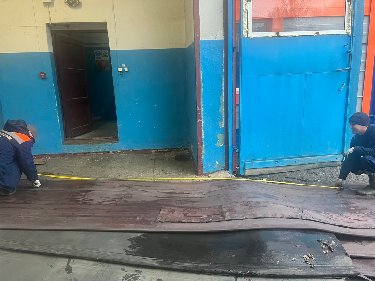    Карельские спасатели начали подготовку новой партии брони для боевых машин на СВО© Государственный комитет Карелии по ОЖ и БН/VK