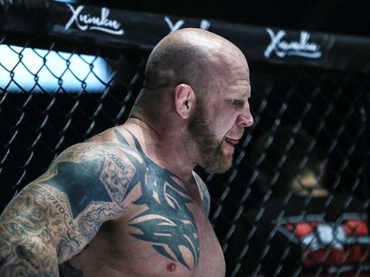    Джефф Монсон после боя с Дональдом Нджатахом Нья на международном турнире по смешанным единоборствам Mix-Fight-Combat на площадке баскетбольного центра "Химки" | © РИА Новости / Антон Денисов