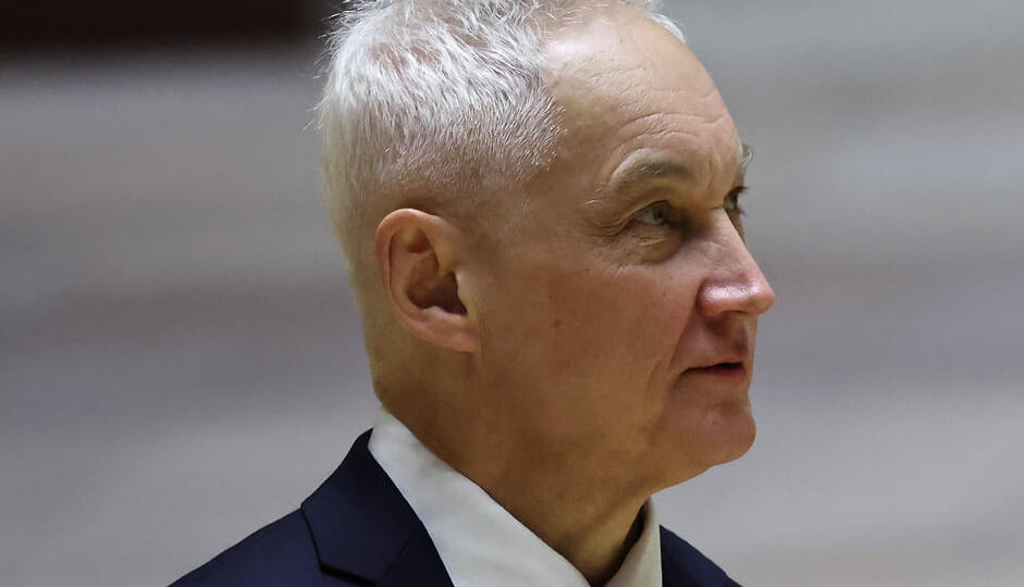 Белоусов: на боевое дежурство заступил первый полк с ЗРС С-500