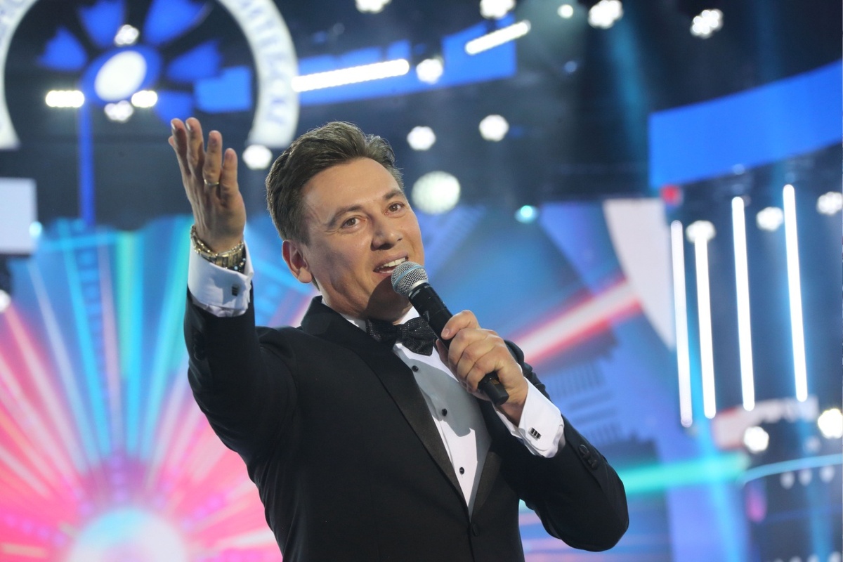    Руслан Алехно: Новый год отмечаю исключительно в кругу семьи. Даже мои директора на меня ругаются: почему отказываешься работать в праздник? / Роман Щербенков