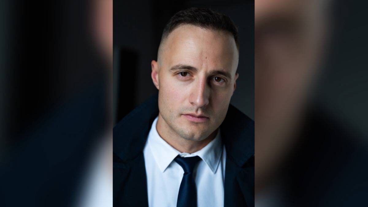    Актер Павел Левкин признается, что практически не пользуется социальными сетями / Фото: личный архив