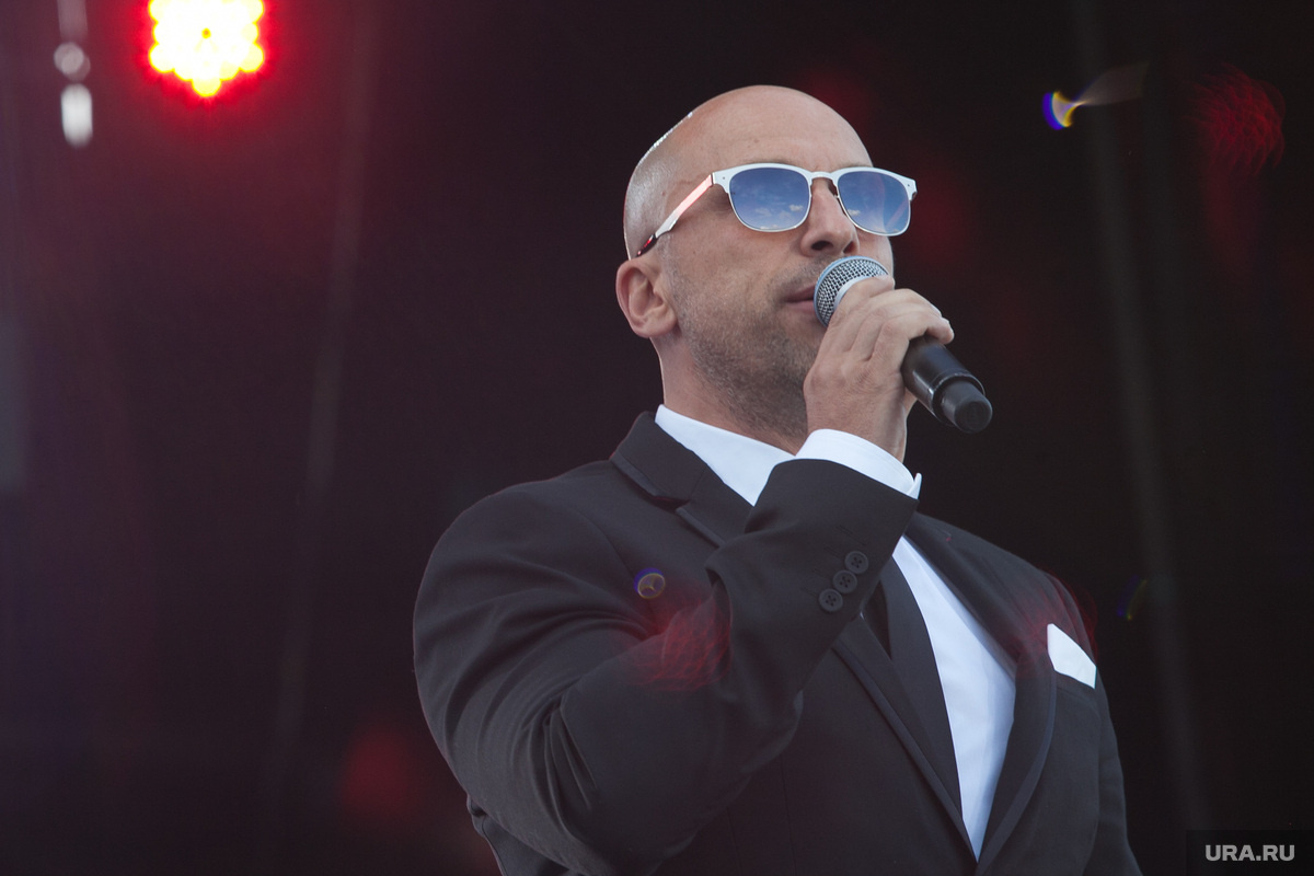 Актер высказался об усталости от фильмов о войне, чем разозлил отдельных политиков. Фото: Марина Молдавская © URA.RU