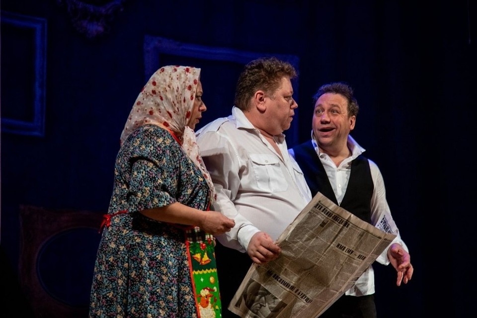    Зрители увидят сразу десять знаменитых чеховских историй, превращенных в театральные миниатюры. Фото: Московский театр комедии