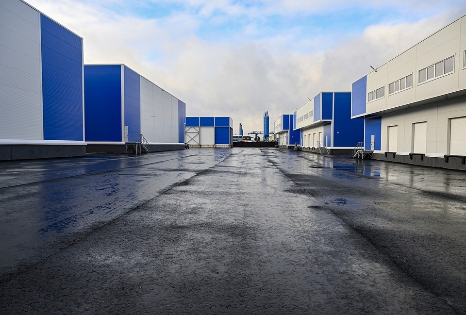    На открытой площадке создан складской комплекс. ПТО