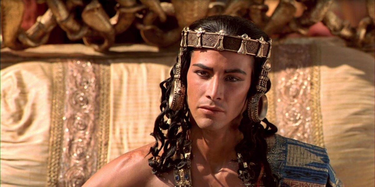 Кадры из фильма "Маленький Будда"