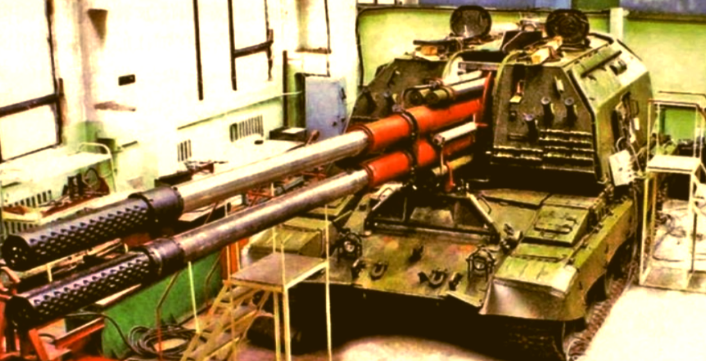 На нее возлагали большие надежды, но она неожиданно исчезла из поля зрения. Куда пропала 2-ствольная САУ "Коалиция"