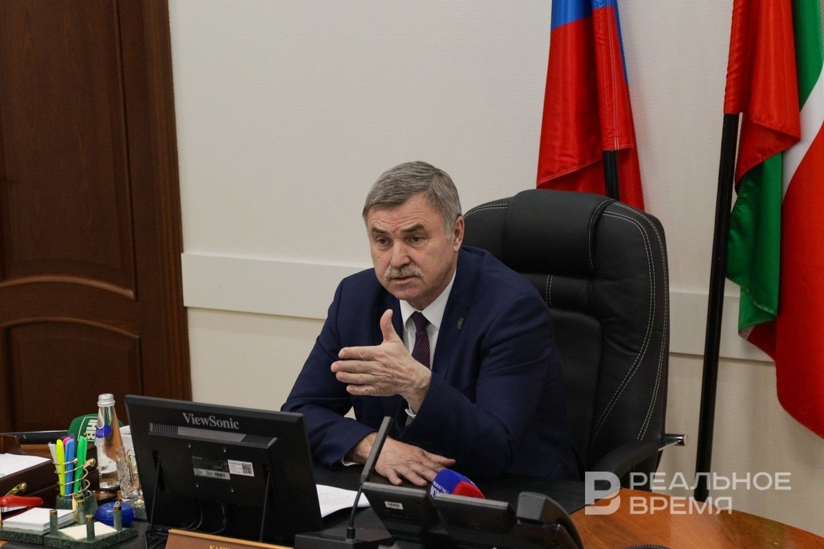    По словам Фарита Ханифова, планируется закупка вагонов для электричек. Егор Данилов / realnoevremya.ru