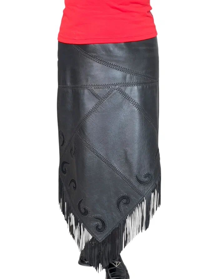 Кожаная юбка с аппликацией "Изольда". Ателье Ирины Берзиной.