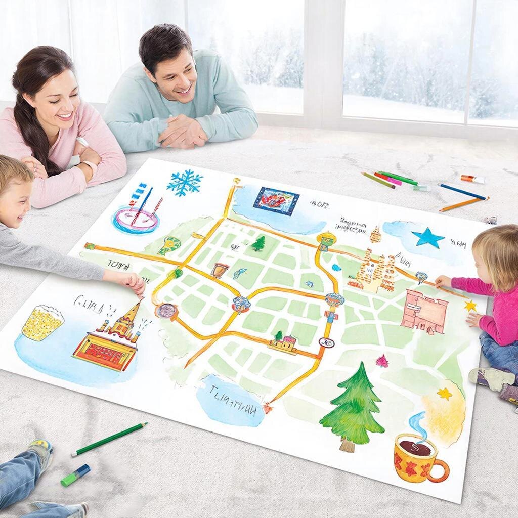 Достаньте ватман, краски, наклейки. Сядьте на пол всей семьёй. И позвольте вашему ребёнку стать главным картографом семейного счастья на эти каникулы. Куда он вас поведёт? 