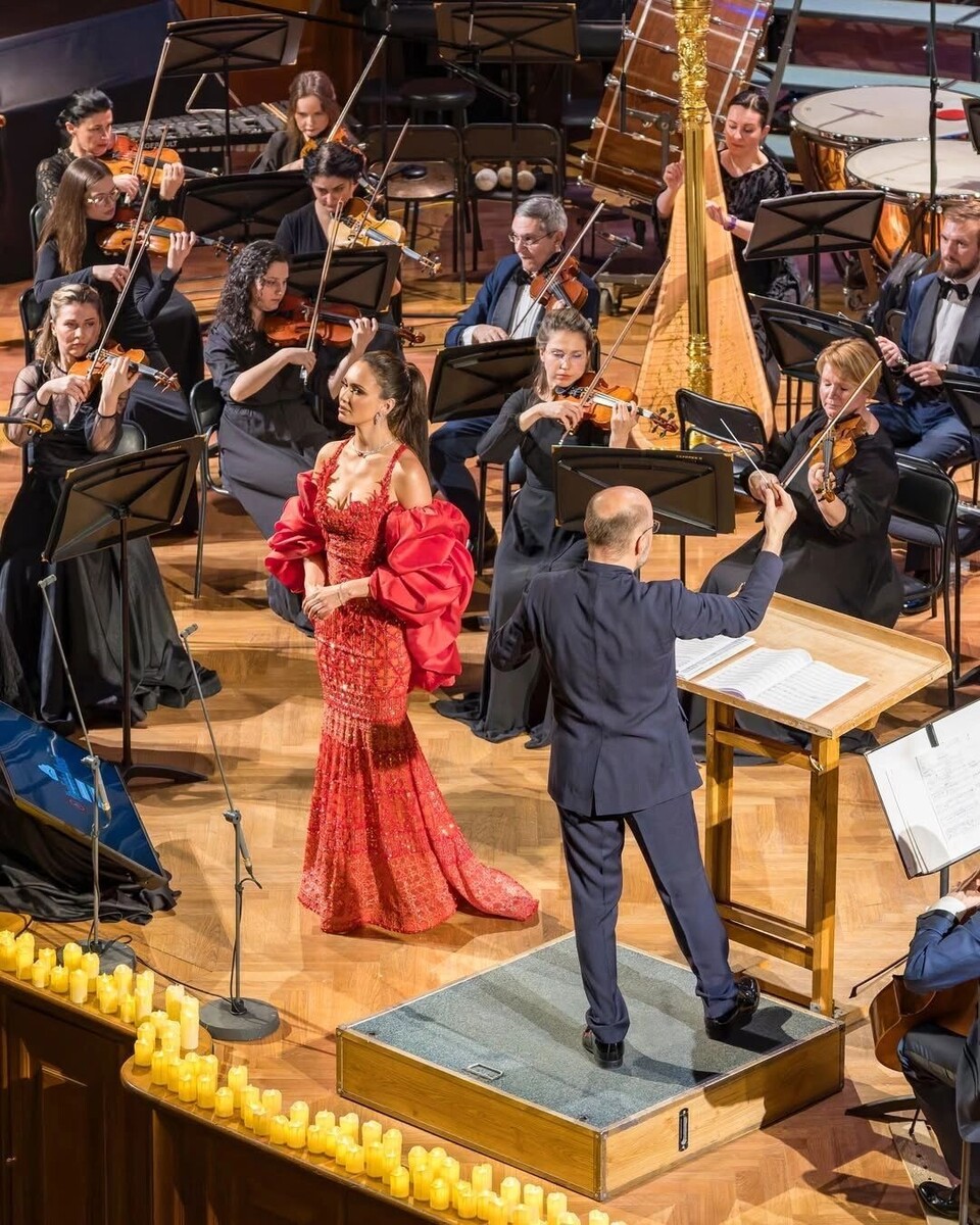    Сольный концерт Гарифуллиной в Большом зале Московской консерватории стал триумфом   Соцсети Аиды Гарифуллиной