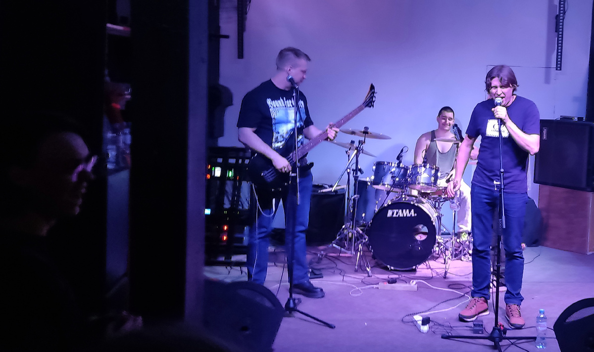 ДЭНИ БЕШАНЫЙ ОРКЕСТР. Совместный концерт с БАНДОЙ ЧЕТЫРЁХ и ОЖОГом в Нижнем Новгороде. Клуб Cargo Cult 12.12.2025.  "Другой Нижний Новгород"