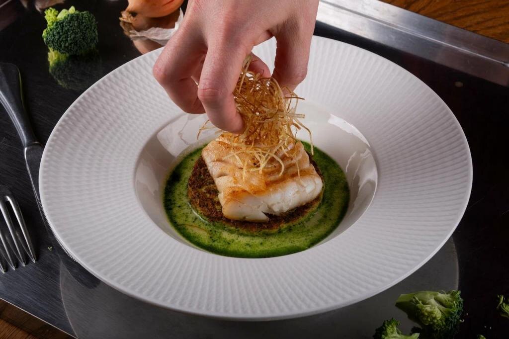 Блюда в бистро Bien Sûr. Фото: соцсети проекта.