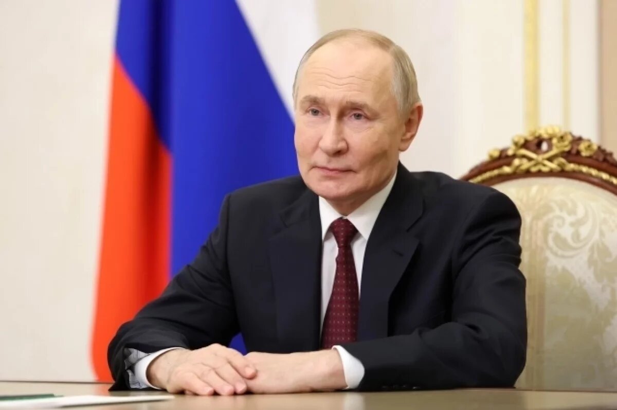    Путин: сплоченность военнослужащих РФ не купить за деньги