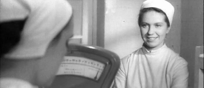 Кадр из фильма "Люблю тебя жизнь" взят для иллюстрации из Яндекс Картинки.