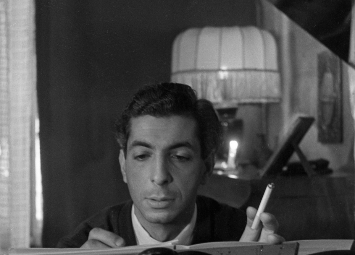    Микаэл Таривердиев