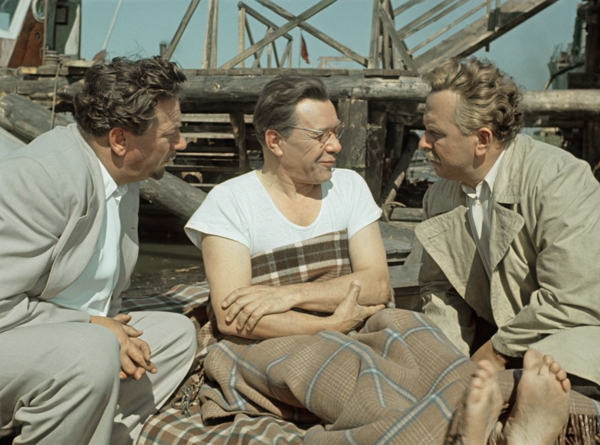 Кадр из кинофильма "Верные друзья", 1954 г., режиссер Михаил Калатозов, сценаристы Александр Галич, Константин Исаев, композитор Тихон Хренников (скриншот)
