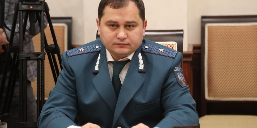 Налоговику оформили вычет