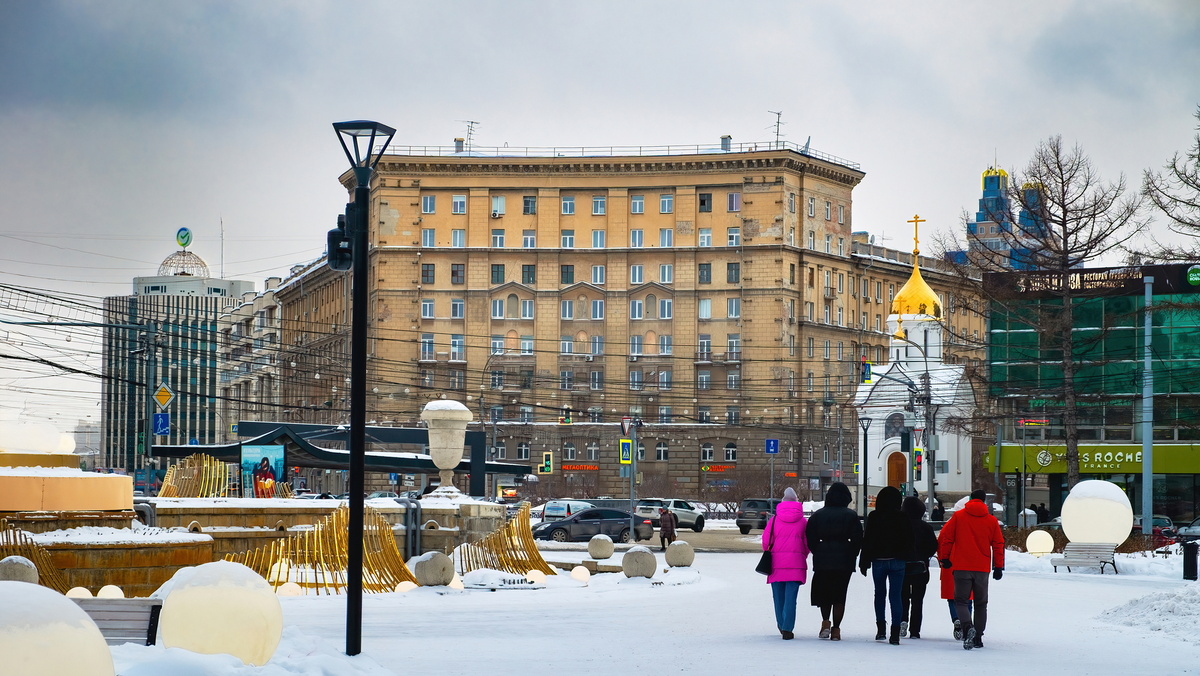 Жилой дом НИИ-39, Красный проспект, 30. Новосибирск. Фотография - www.openmainphoto.ru