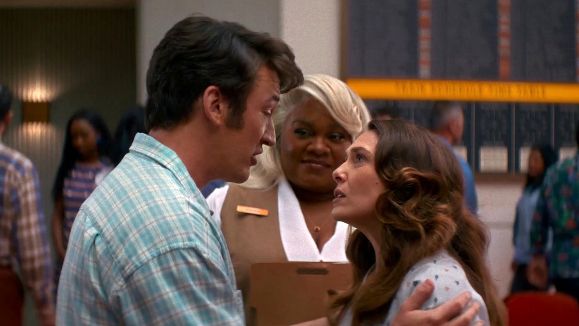    Кадр из фильма «Вечность», режиссер Дэвид Фрейн, A24