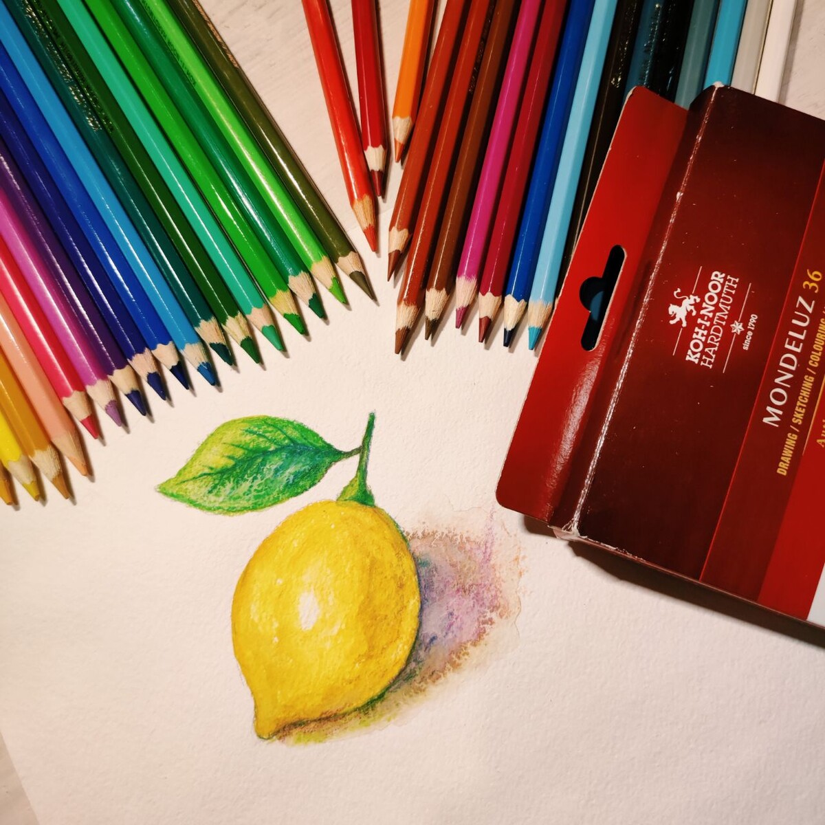 Лимон нарисовала, карандаши реально топ