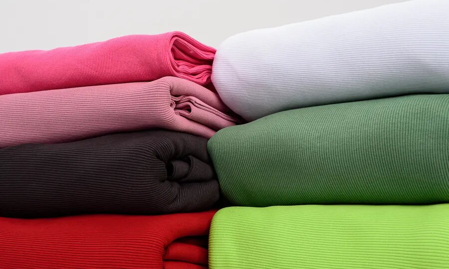 Большой лоскут как альтернатива покупке новой ткани🪡👚