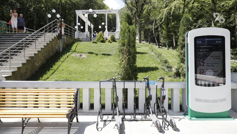    В Железноводске продолжают обновлять общественные пространства Фото: ИА «Победа26»