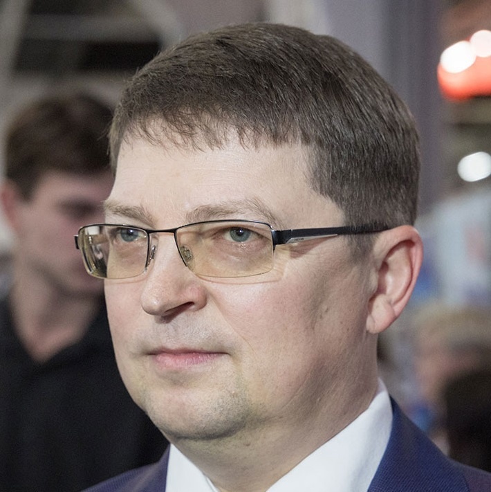    Николай Еланцев