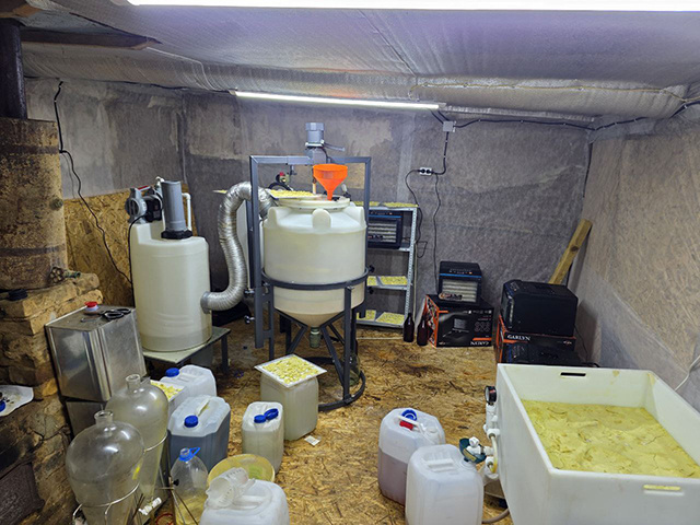 Нарколаборатория, оборудованная жительницей Раменского в хозпостройке