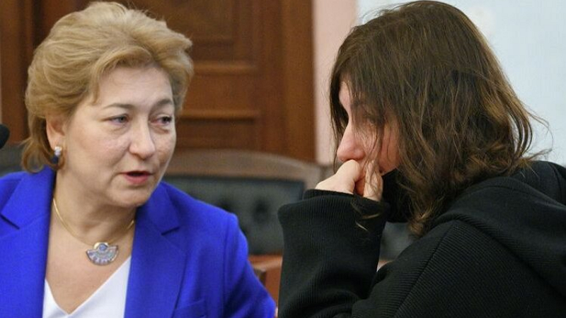 Полина Лурье и ее адвокат Светлана Свириденко