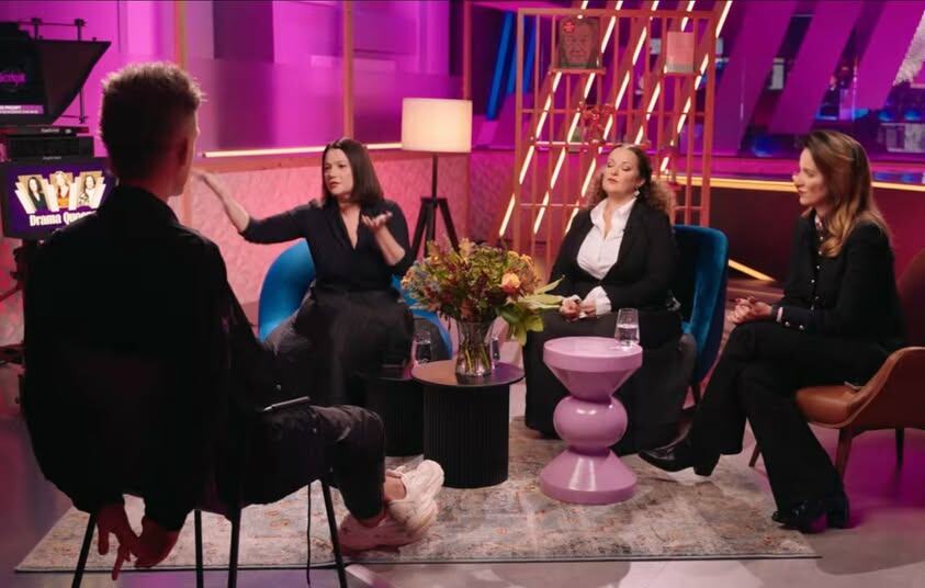 Во время интервью