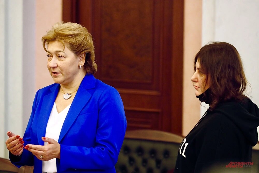    Светлана Свириденко (слева) и Полина Лурье. Фото: АиФ/ Игорь Харитонов