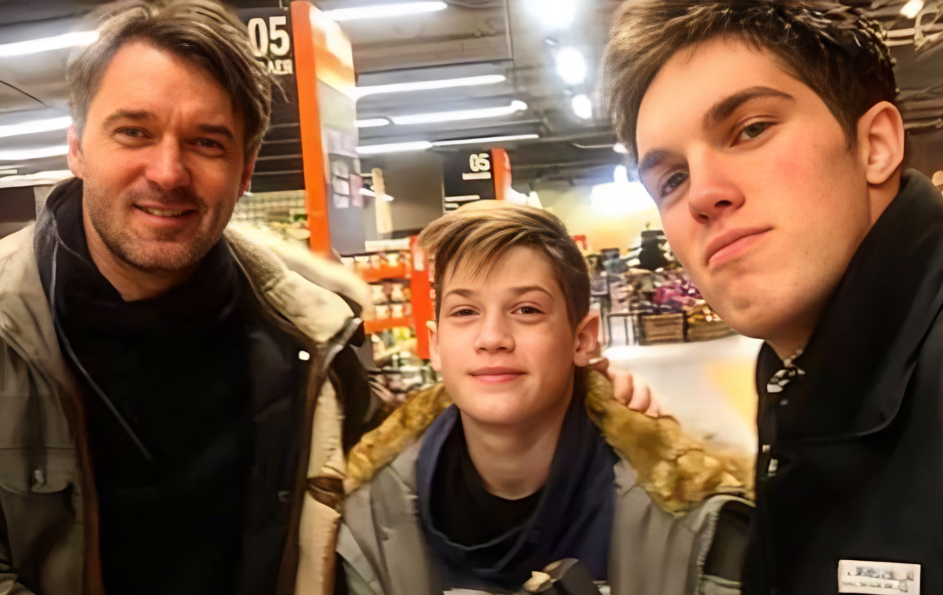 Павел с сыновьями