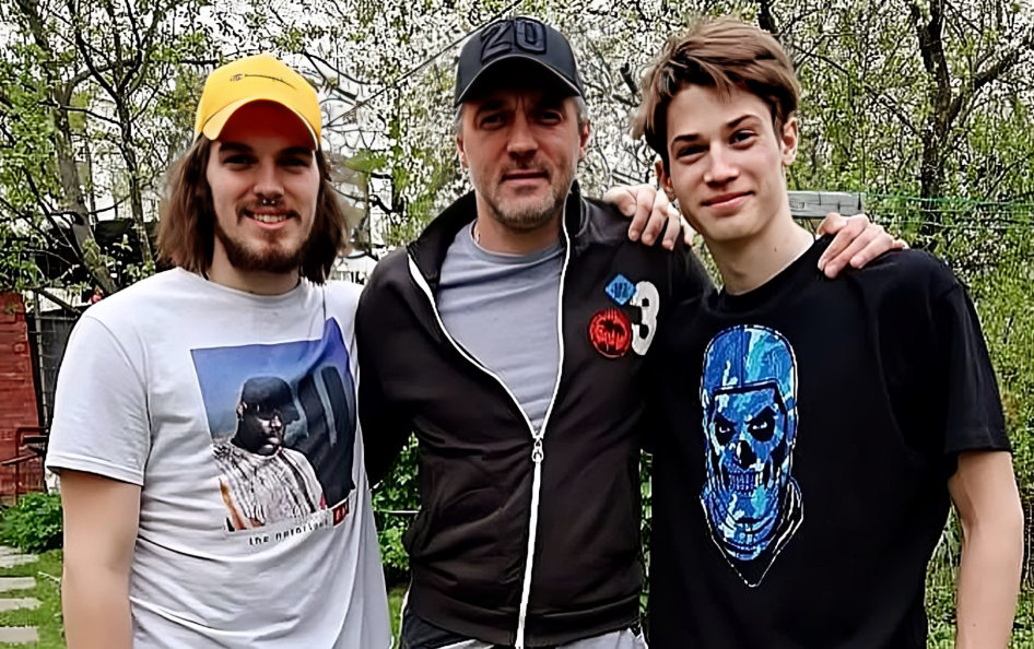 Павел с сыновьями