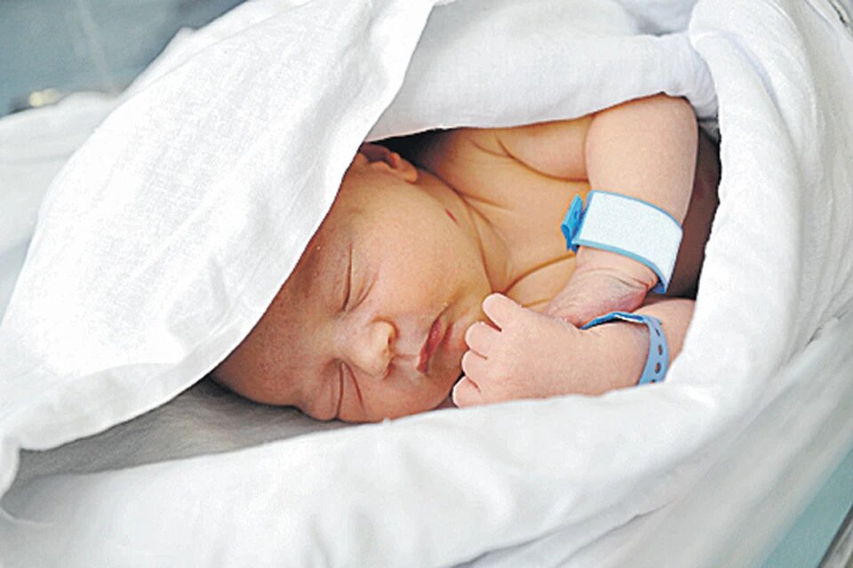 Процветают сообщества, где беременные женщины тайно подбирают других родителей для своего еще не рожденного ребенка. Фото: Иван ВИСЛОВ