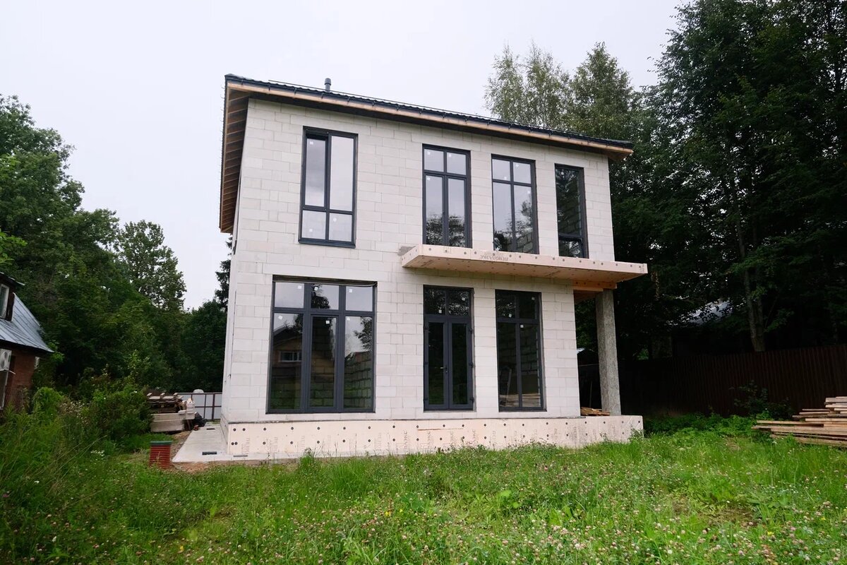 Дом из газобетона площадью 245 м2. Объект Интел Групп в Подмосковье.