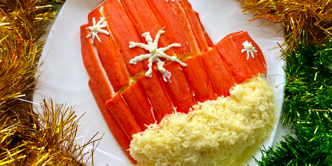 Сначала жалко трогать, потом жалко, что закончился: новогодний салат с рыбой