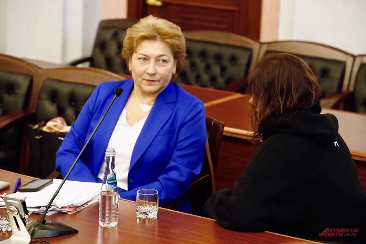    Адвокат Лурье заявила, что Долина просила суд не требовать справку из ПНД