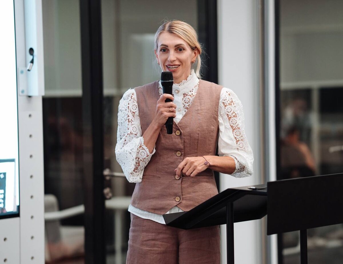 Антонина Романенко, карьерный консультант и эксперт «Инфоурок». Источник изображения: Личный архив «Инфоурок»