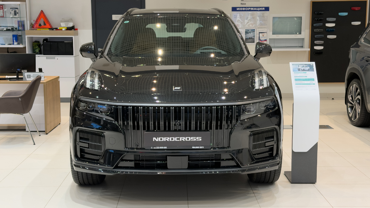 Nordcross 001 в дилерском центре на новорижском шоссе