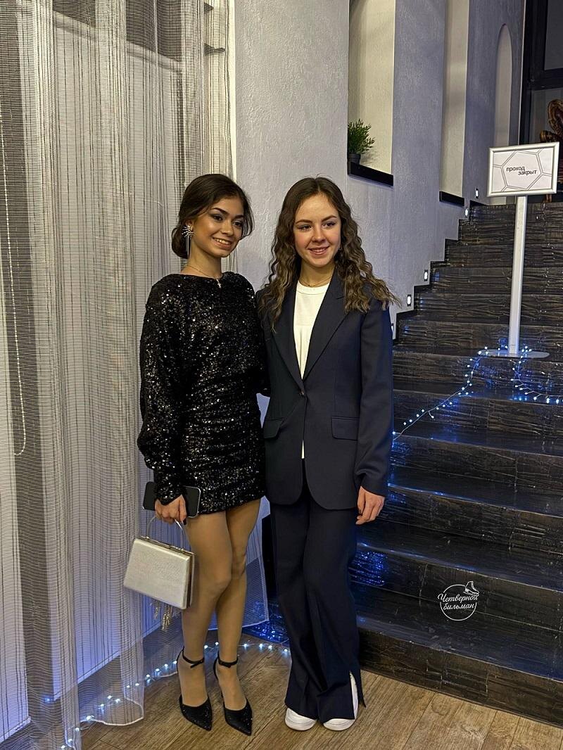     Аделия Петросян и Елизавета Куликова. Фото: Мария Строгачева / Матч ТВ Фотография взята из открытых источников.