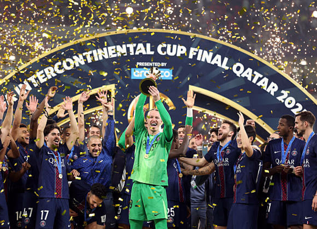     Фаны «ПСЖ» высказались о героическом выступлении Сафонова в финале Межконтинентального кубка