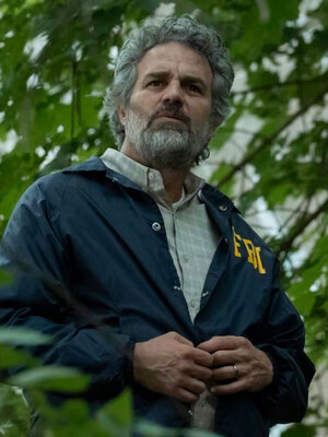 Марк Руффало в роли Тома, агента ФБР