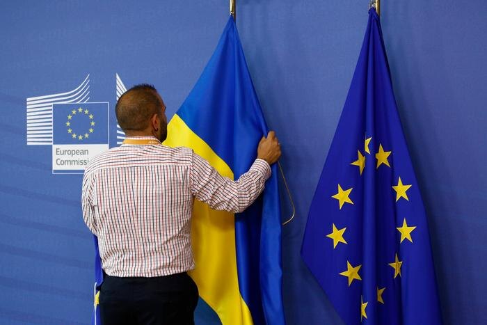 Обложка © Shutterstock / FOTODOM / Alexandros Michai