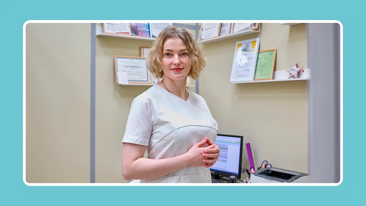 Мокрые подмышки, ладони, голова: почему потливость нельзя списывать на «просто нервы» 