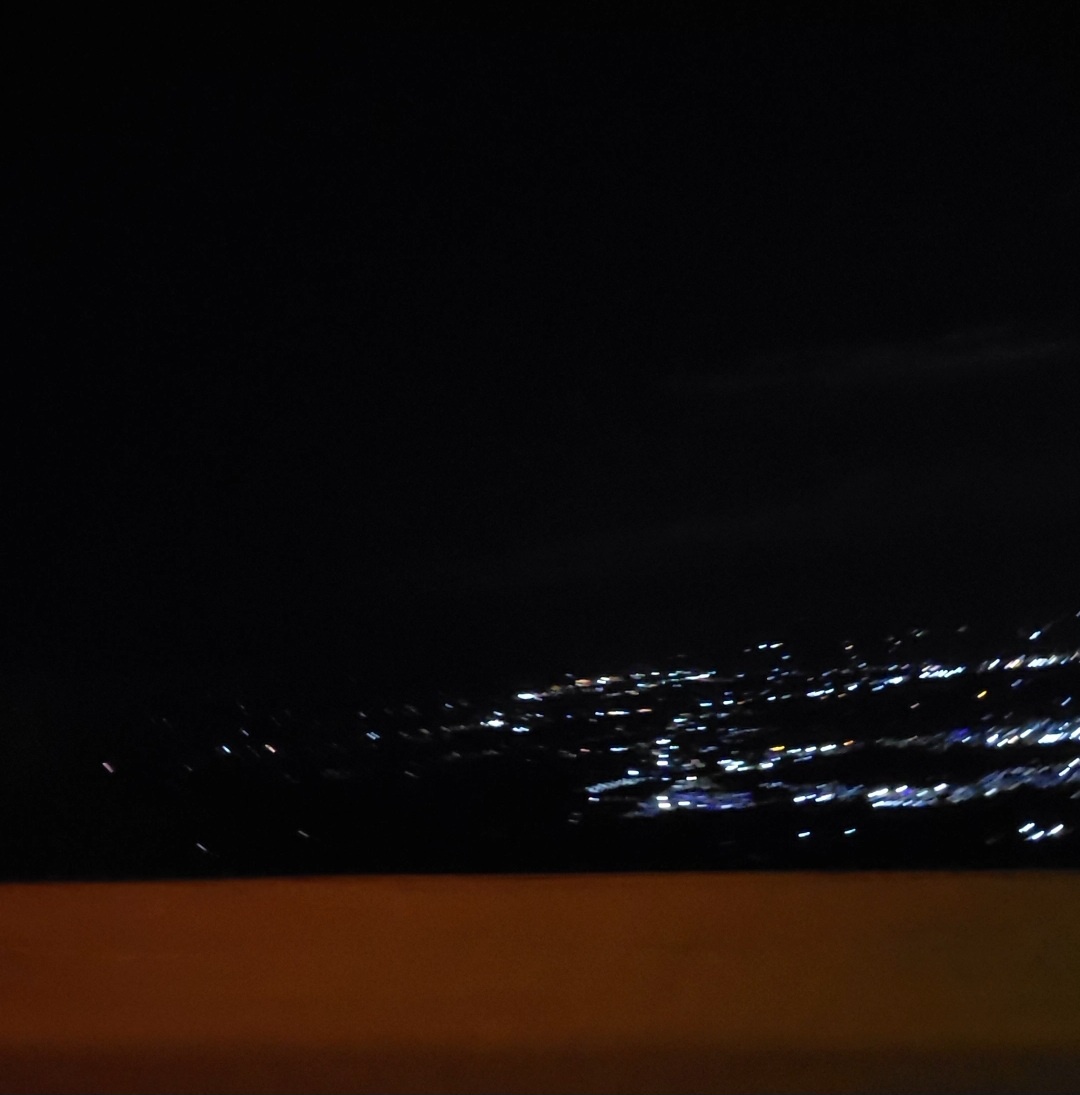 Фото ночного города вблизи нет по соображениям безопасности