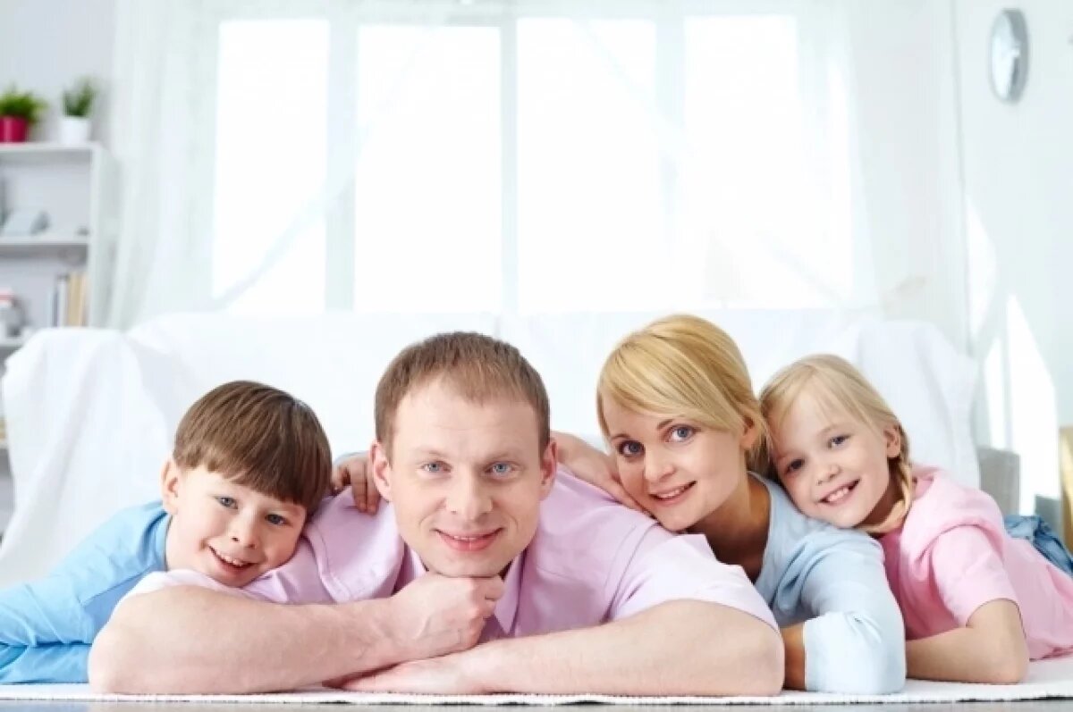    В Новосибирске подвели итоги работы по защите детей и сохранению семей