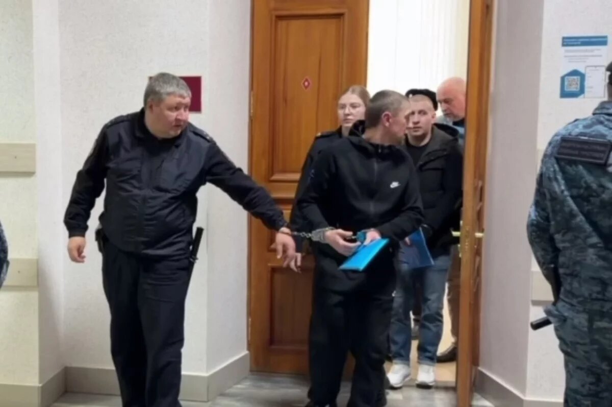    Самарский областной суд осудил 14 членов ОПГ за торговлю наркотиками