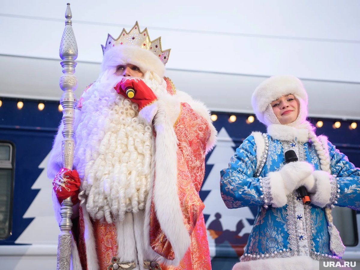    Челябинцев поздравят новогодние сказочные герои