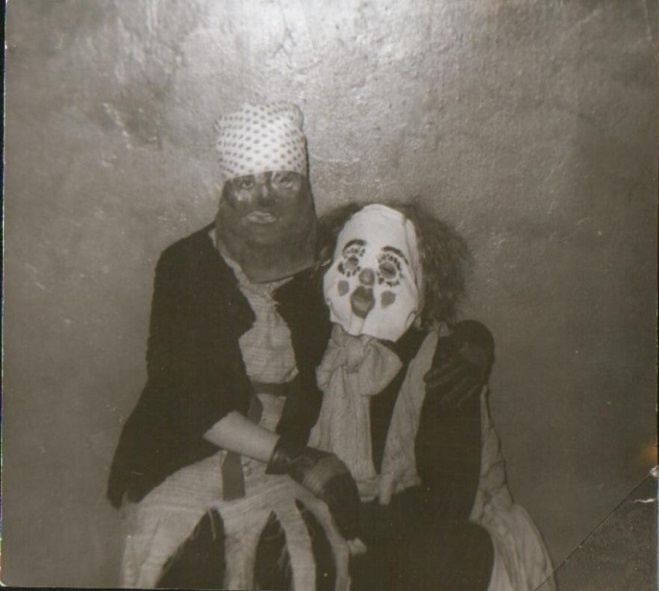 Да-да! персонажи! Я слева!)